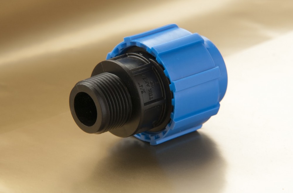 Муфты с наружной трубной резьбой