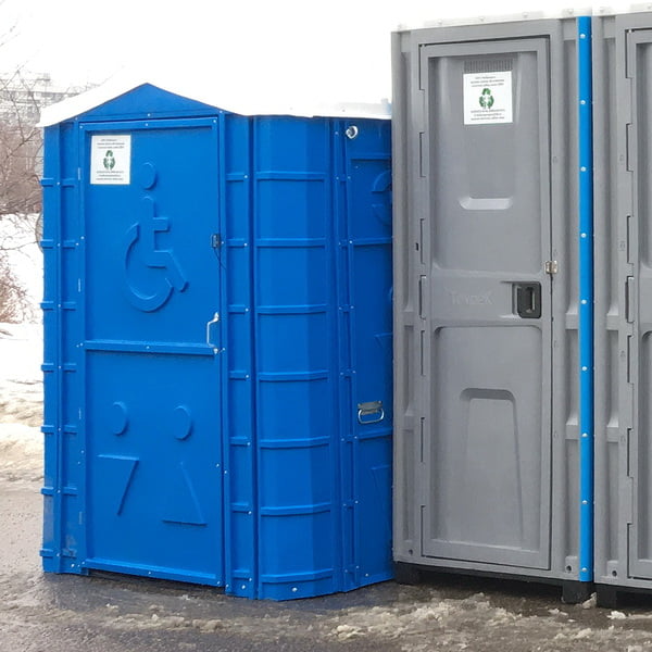 Туалетная кабина для инвалидов