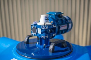 Емкость TR 5000 с лопастной мешалкой 