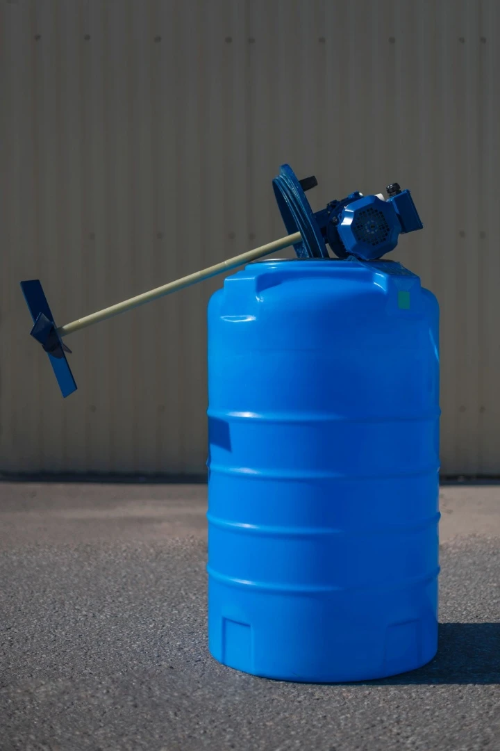 Емкость T 500 с лопастной мешалкой