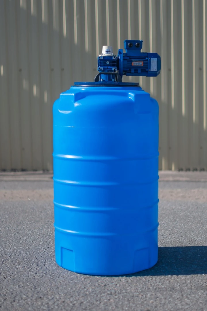 Емкость T 500 с лопастной мешалкой 