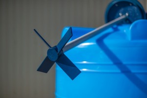 Емкость T 2000 с лопастной мешалкой 